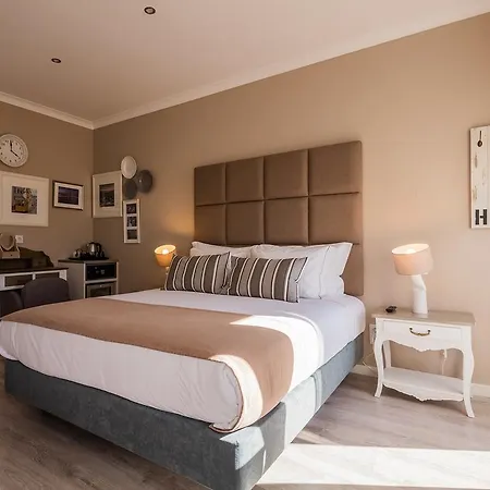 Garden Гостьовий будинок 4*